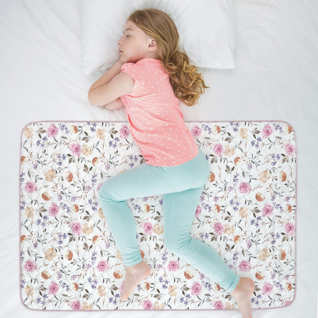 Organic Bamboo Incontinence Pads for Kids - Flower | Wovenx